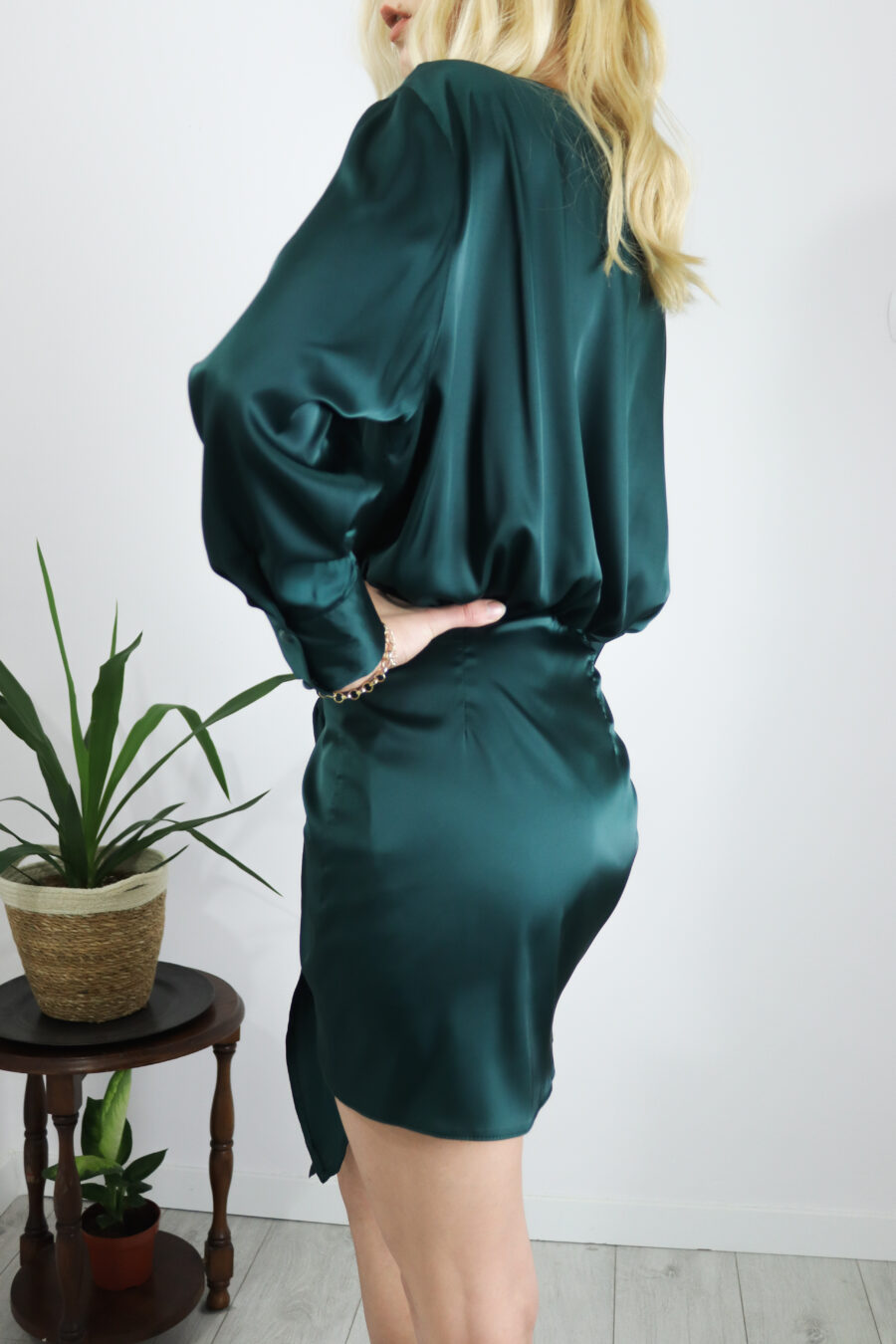 Oxalis - elegancka sukienka z wiązaną spódnicą
