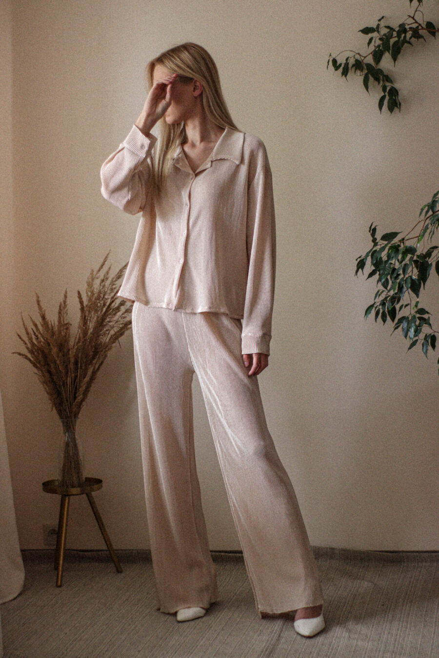 Myrtus - plisowany komplet: koszula i luźne spodnie