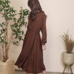 Brassica - długa sukienka z troczkami w pasie