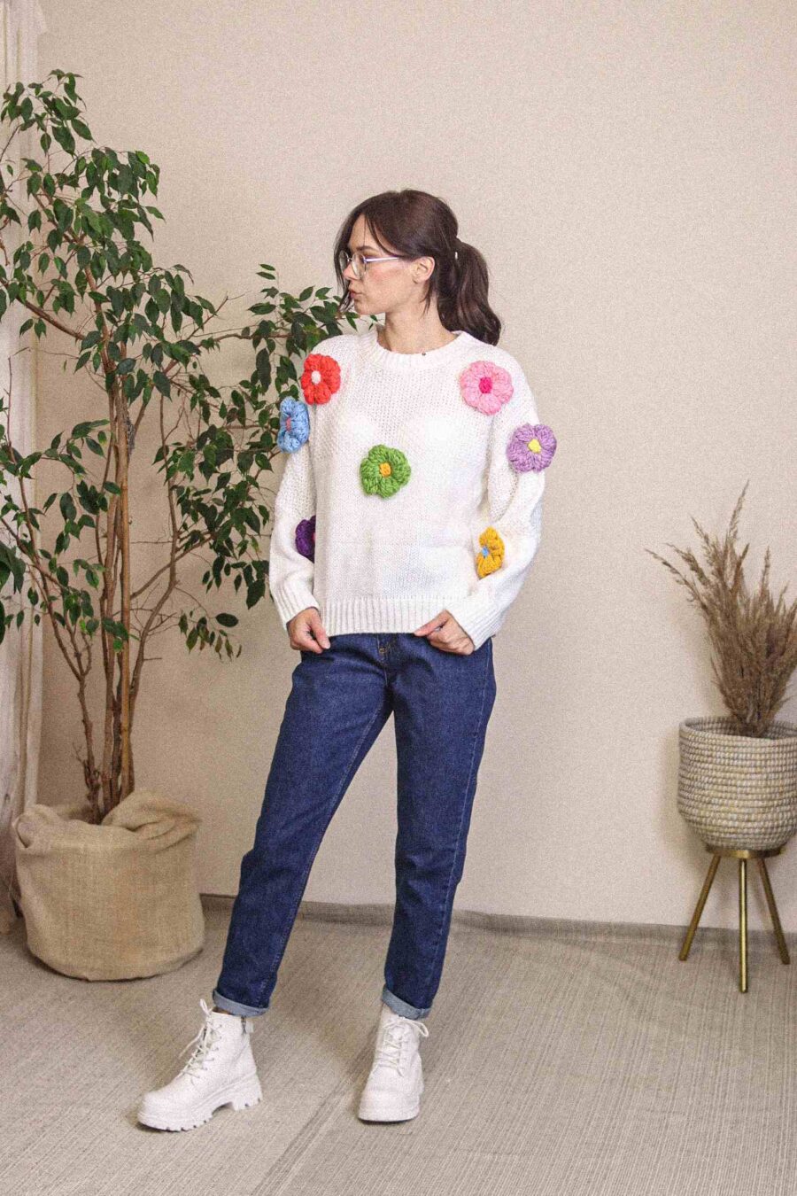 Tagetes - sweter z kolorowymi kwiatkami 3D