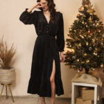 Adoxa Welur - welurowa sukienka z guzikami i rozporkiem