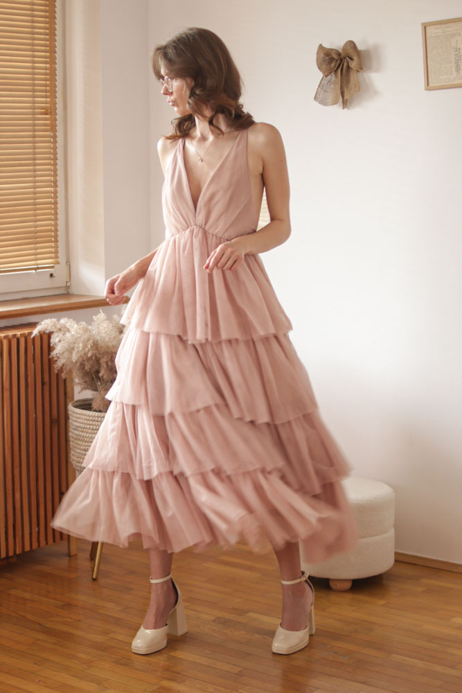 Aira - długa, tiulowa sukienka z głębokim dekoltem-21 Aira - długa, tiulowa sukienka z głębokim dekoltem