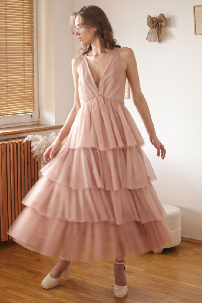 Aira - długa, tiulowa sukienka z głębokim dekoltem-26 Aira - długa, tiulowa sukienka z głębokim dekoltem