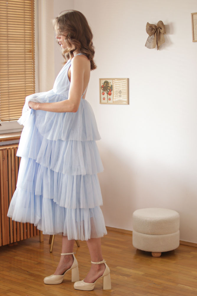 Aira - długa, tiulowa sukienka z głębokim dekoltem-29 Aira - długa, tiulowa sukienka z głębokim dekoltem