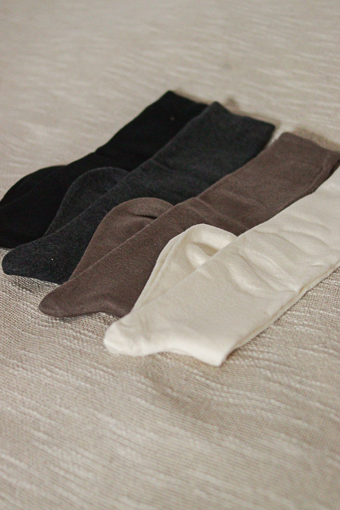 Callistemon - gładkie, cieńsze podkolanówki (wełna 75%)