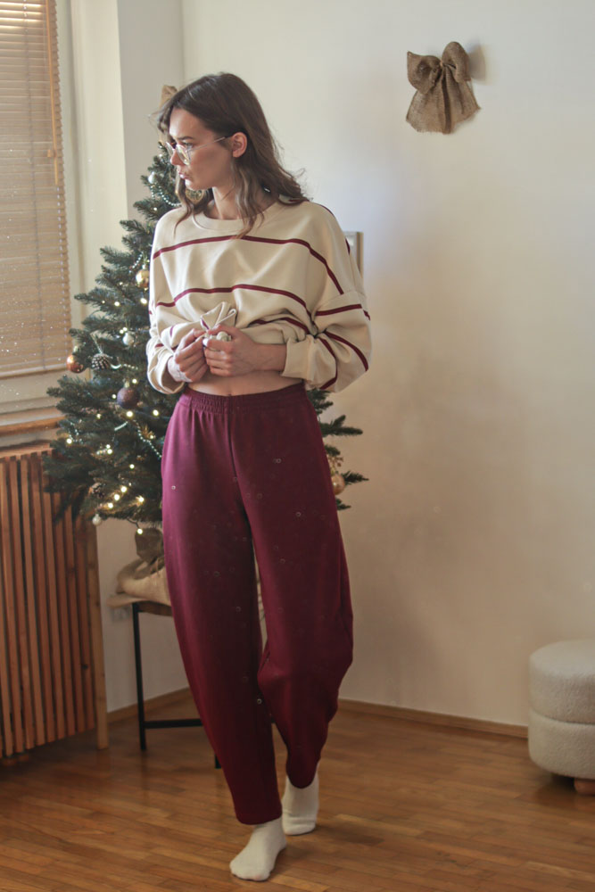 Calamagrostis - spodnie dresowe o kroju ballon-04