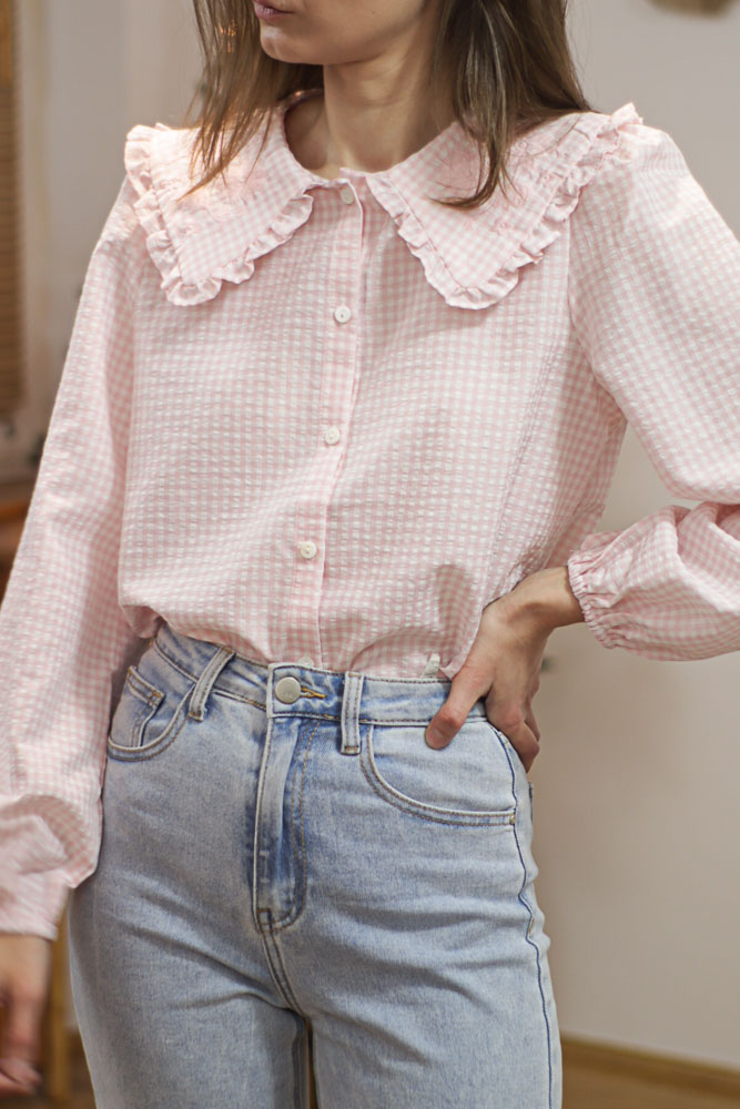 Campylopus - koszula w pastelową kratkę z haftami na ozdobnym kołnierzyku