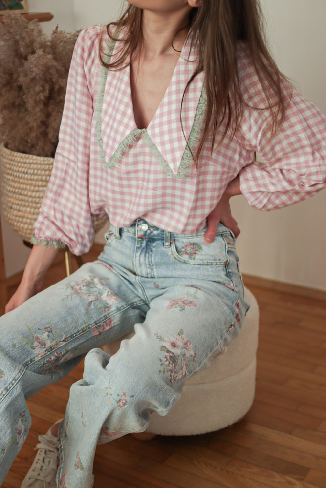 Torilis - jasne jeansy w kwiaty-10