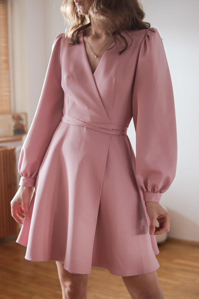 Protea - rozkloszowana sukienka na zakładkę-07