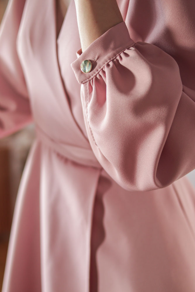 Protea - rozkloszowana sukienka na zakładkę-08