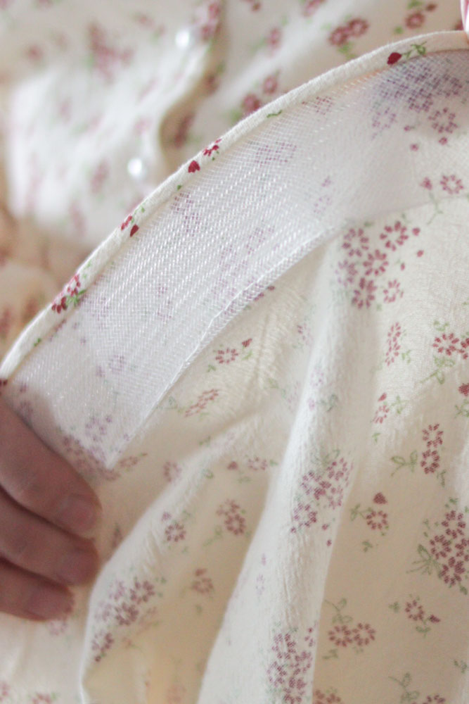 Zoysia - bawełniana, krótka sukienka z kołnierzem w kwiatki-12