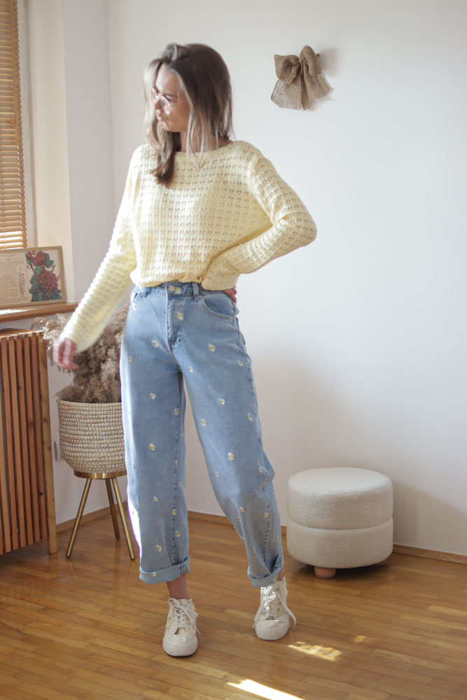 Bellis BALLOON - jeansy o kroju ballon w haftowane stokrotki-13