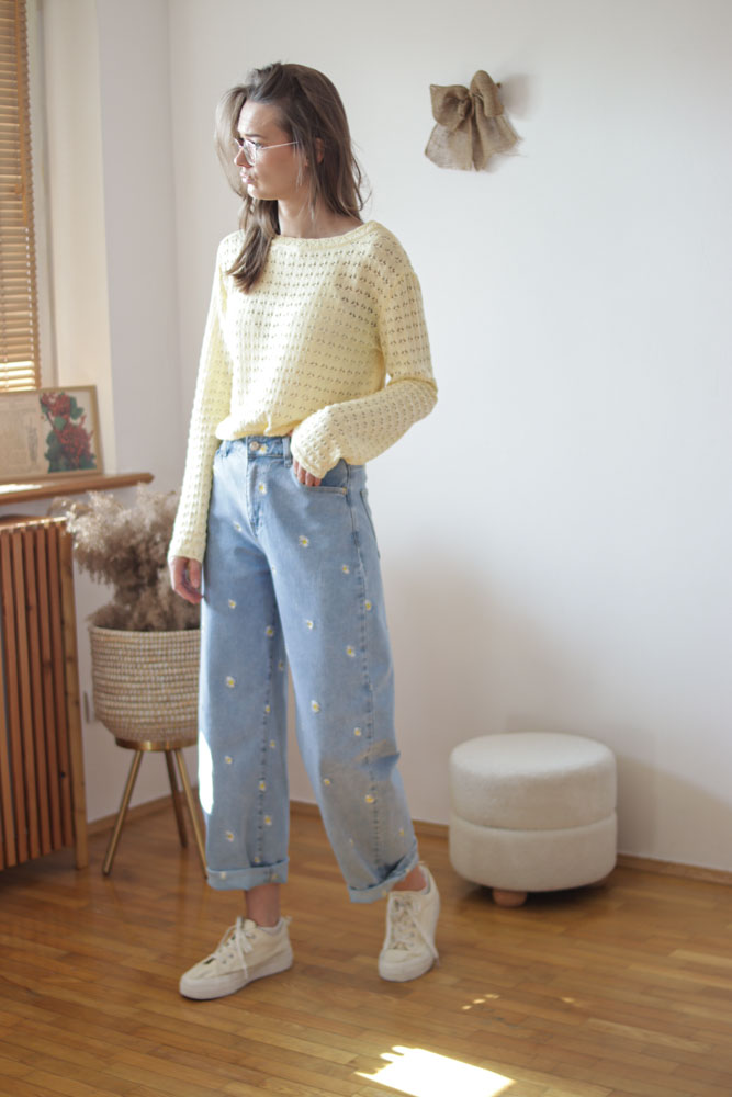 Bellis BALLOON - jeansy o kroju ballon w haftowane stokrotki-14