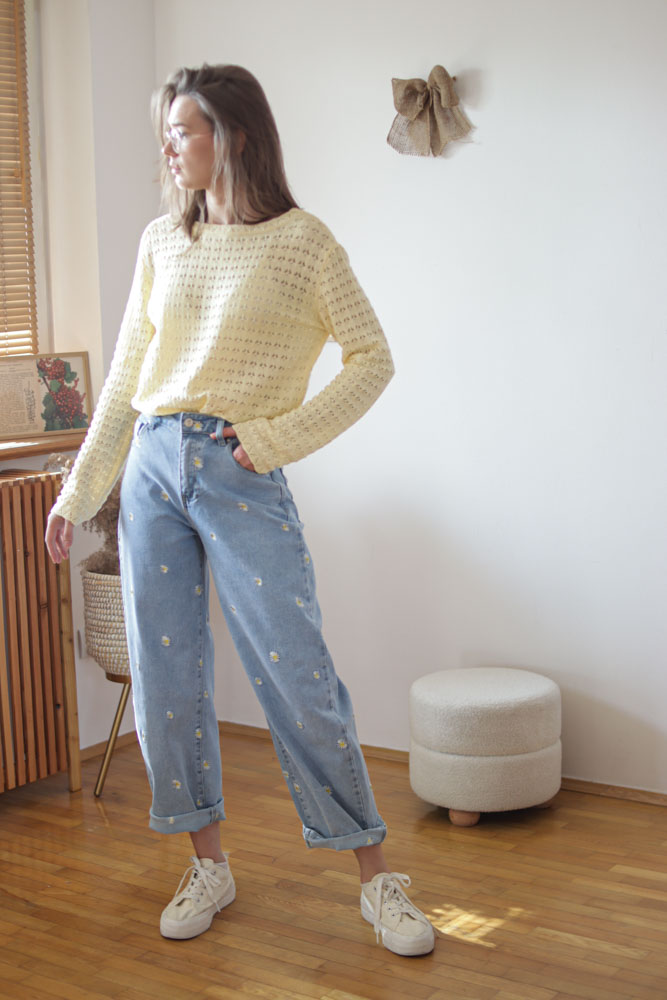 Bellis BALLOON - jeansy o kroju ballon w haftowane stokrotki-7