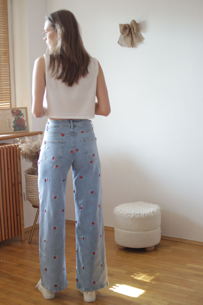 Sorbus WIDE LEG - jeansy w haftowane truskawki-4